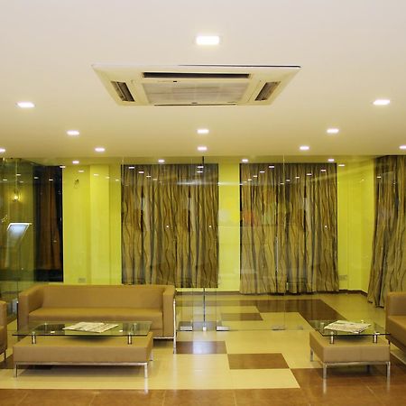 Vinayaga By Poppys ,Kumbakonam Hotel Exterior foto