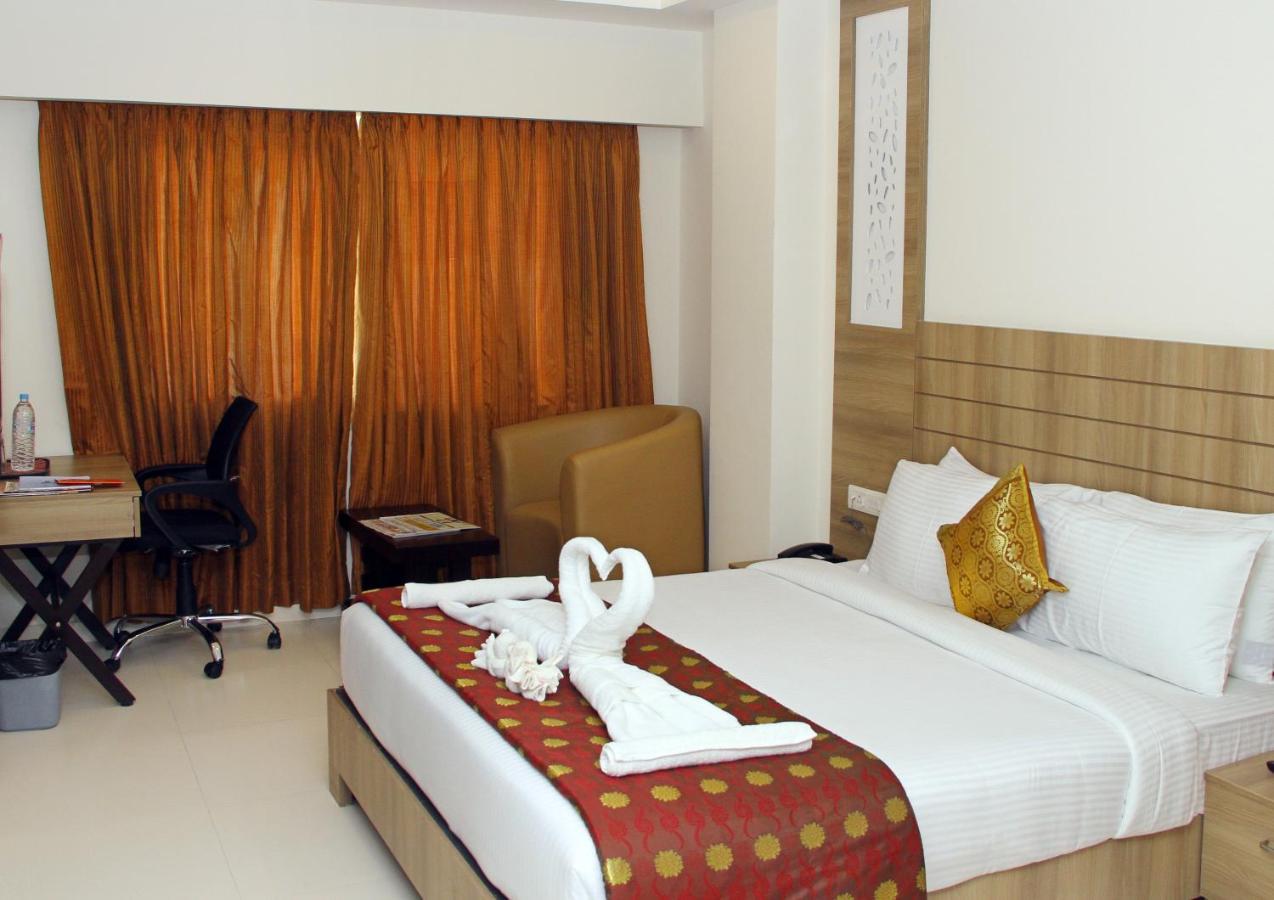 Vinayaga By Poppys ,Kumbakonam Hotel Exterior foto