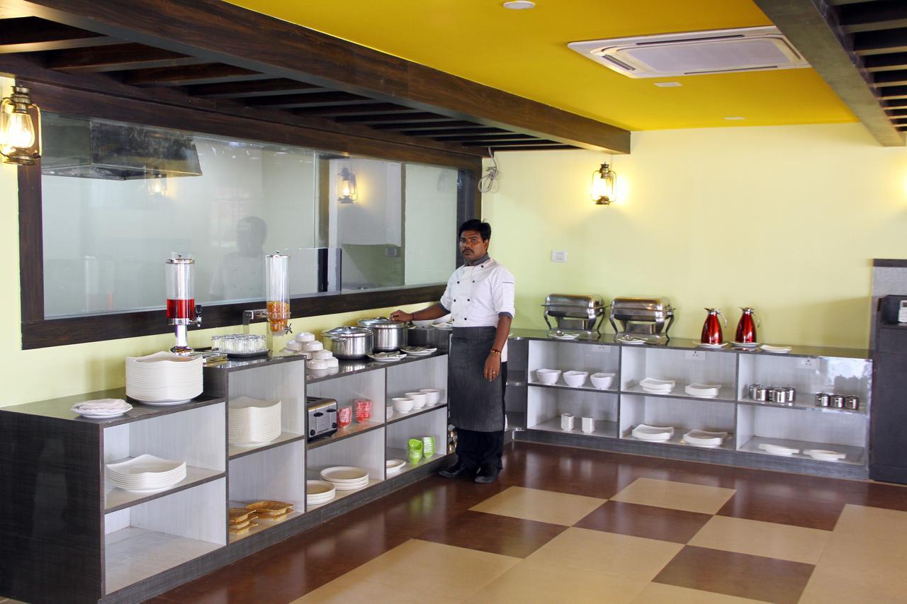 Vinayaga By Poppys ,Kumbakonam Hotel Exterior foto